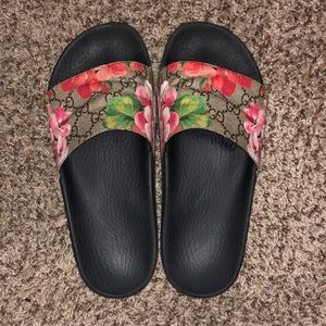Gucci slides